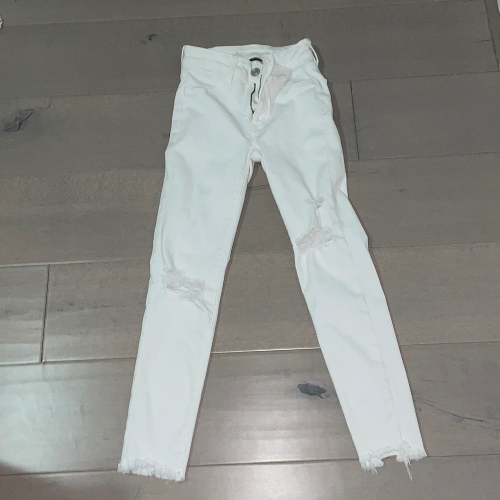 American eagle women’s white jeans